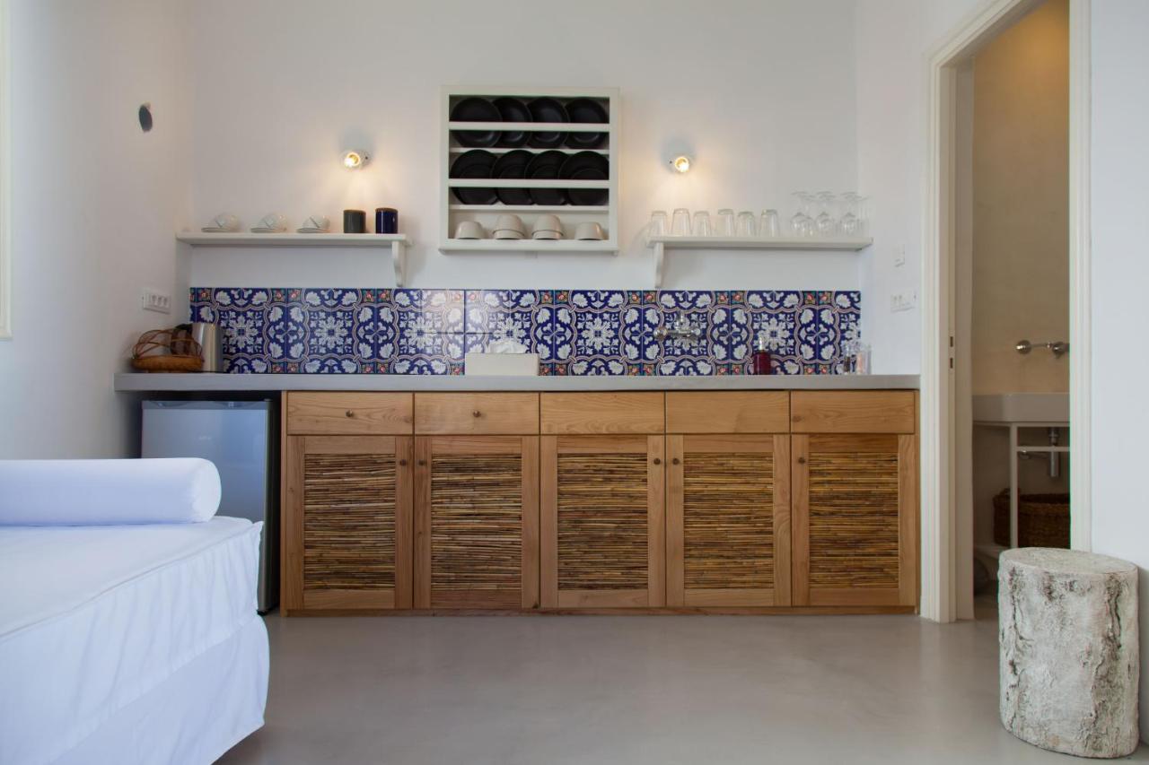 Astarte Luxury Apartments Артемон Экстерьер фото