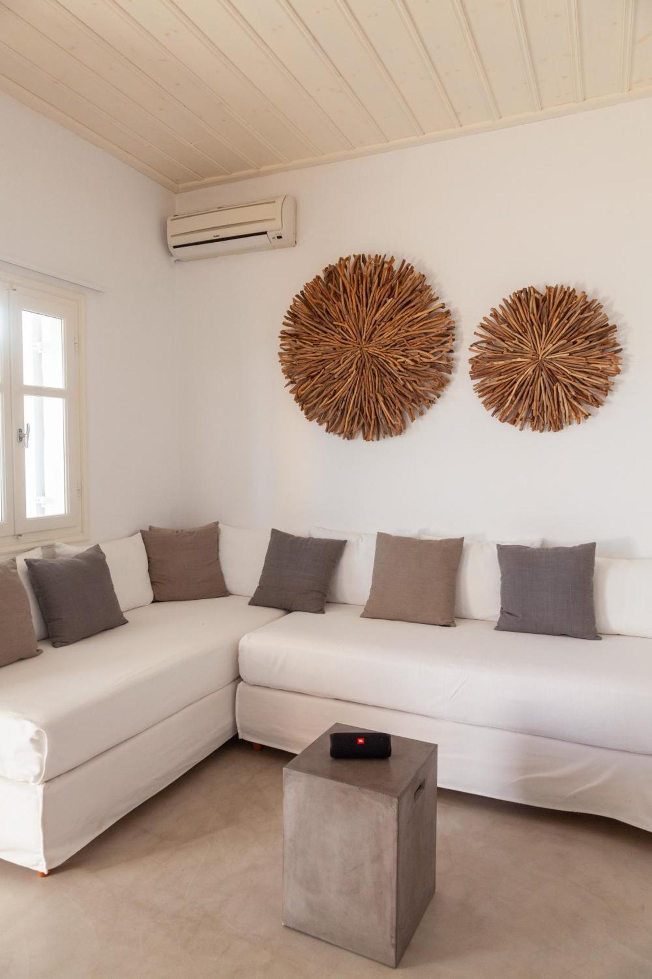 Astarte Luxury Apartments Артемон Экстерьер фото